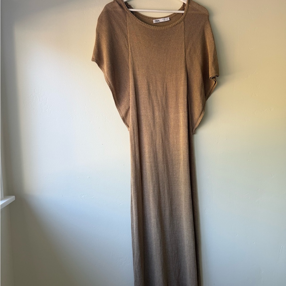 This Zara beige knit maxi dress